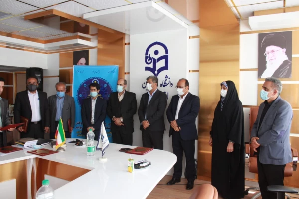 آیین گرامیداشت دهمین جشنواره استانی پژوهش و فناوری برگزار شد 11